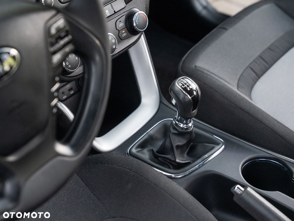 Kia Ceed 1.6 GDI Spirit - 35