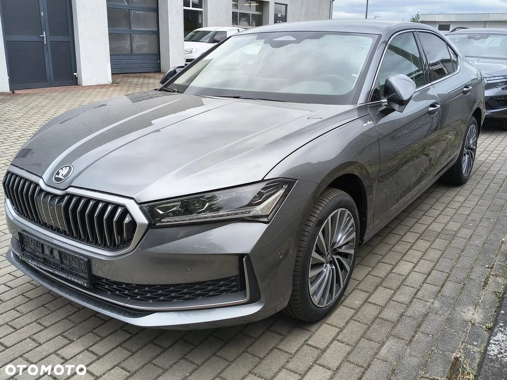Skoda Superb 2.0 TDI SCR 4x4 L&K DSG - 1