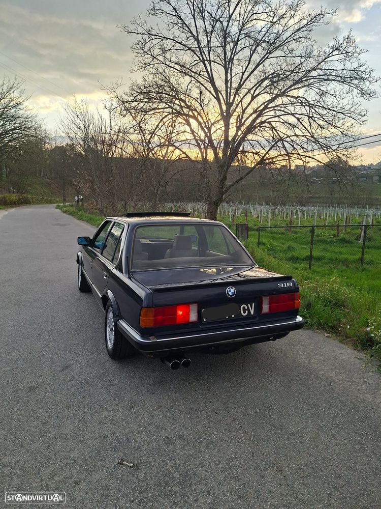 BMW 318 i - 7