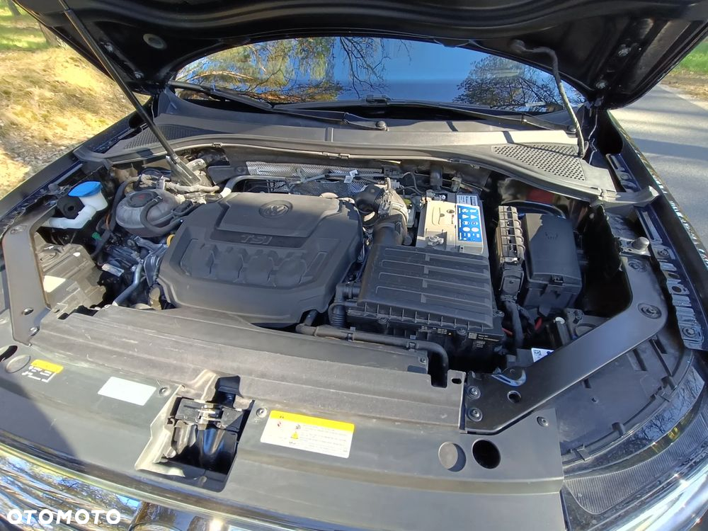 Volkswagen Tiguan - 24