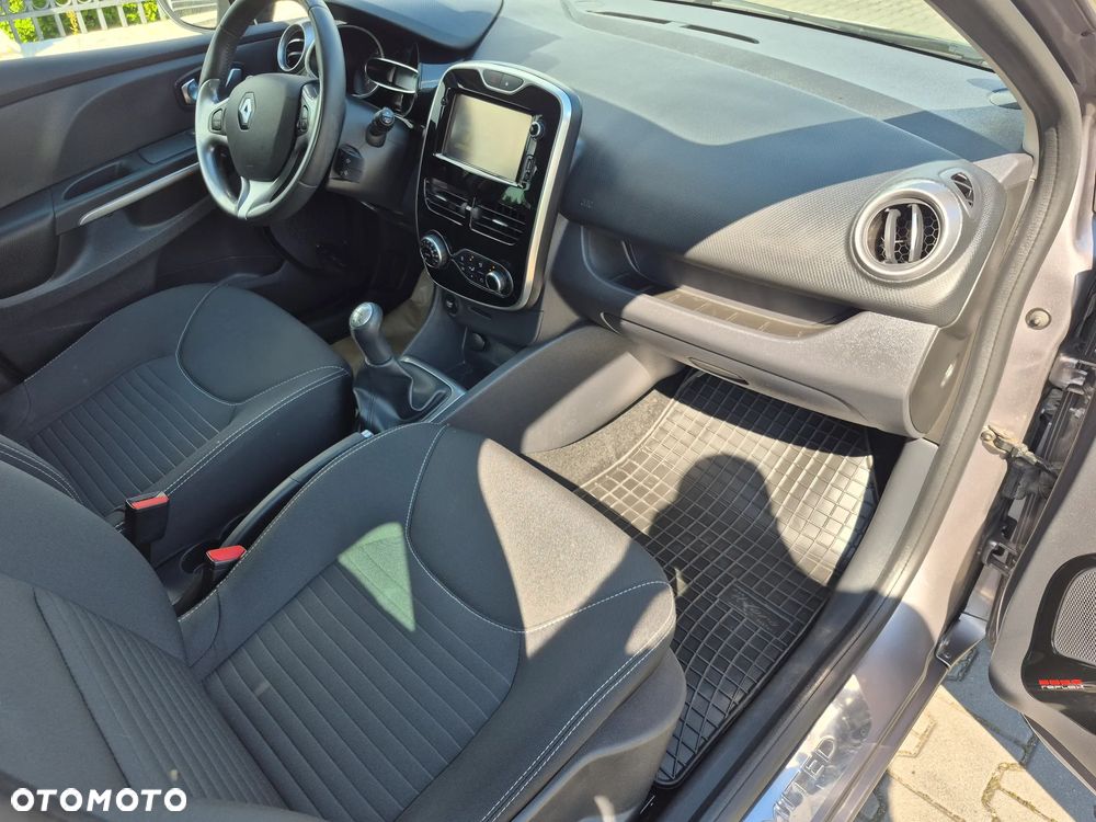Renault Clio 1.2 16V Limited - 8