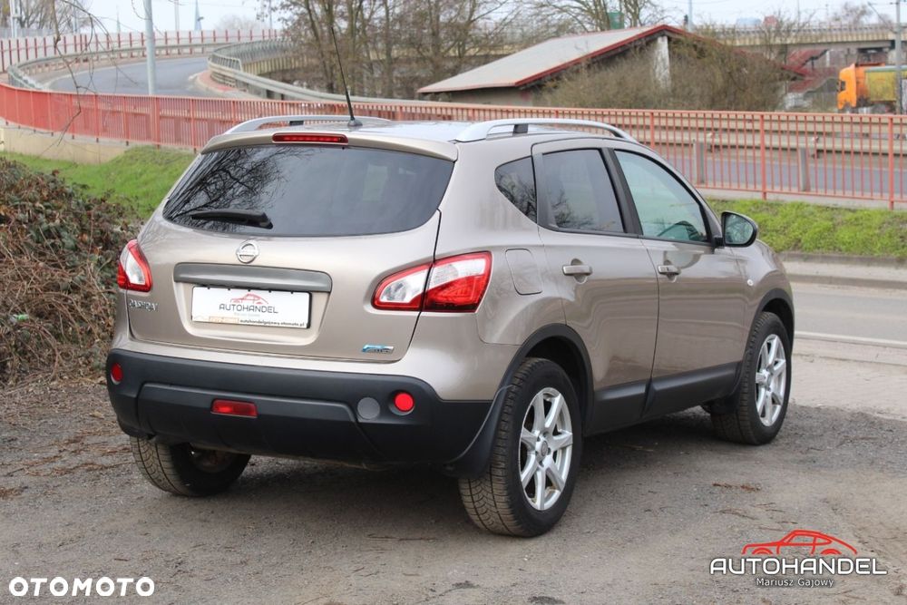 Nissan Qashqai - 6