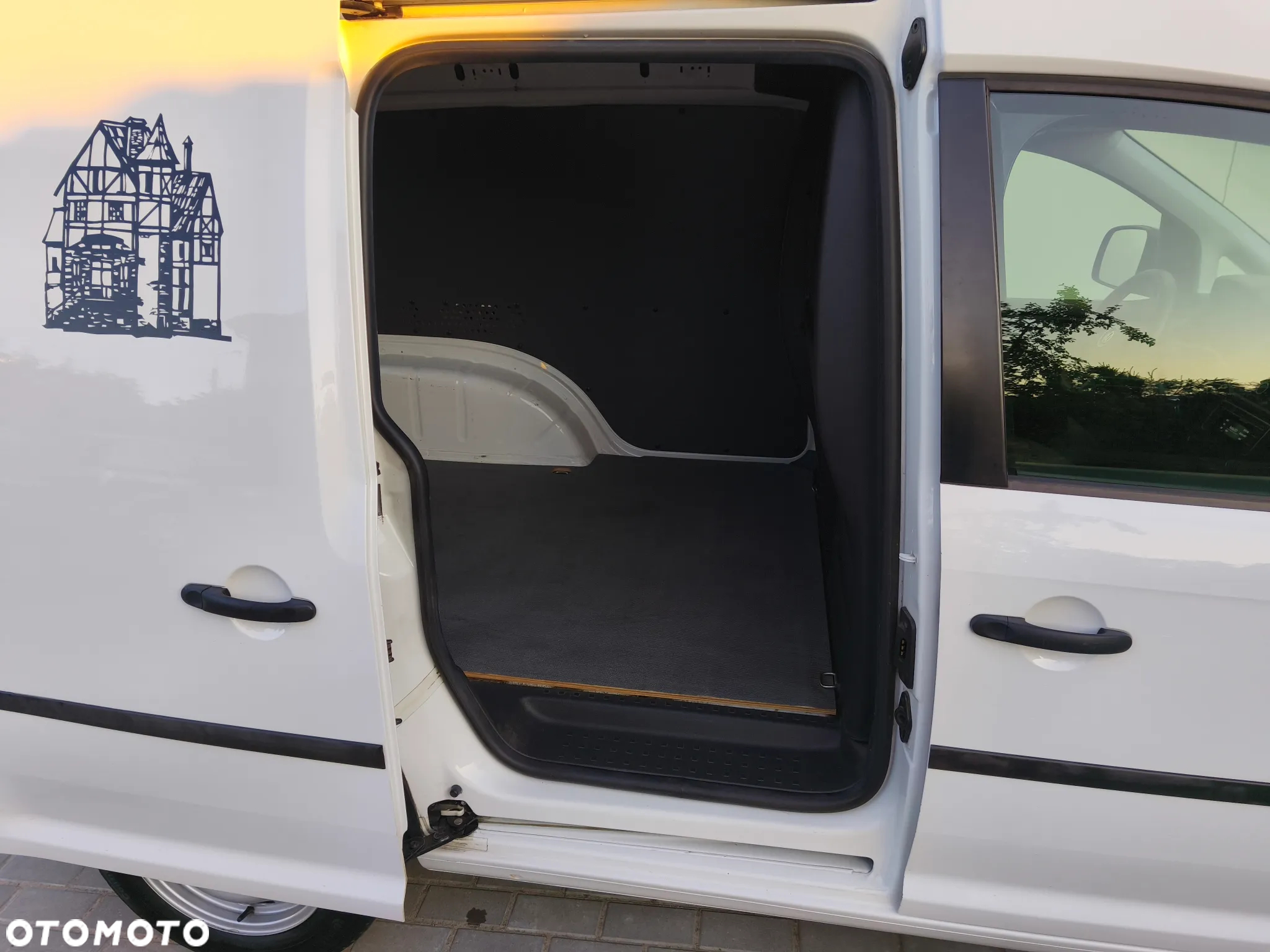 Volkswagen Caddy - 12