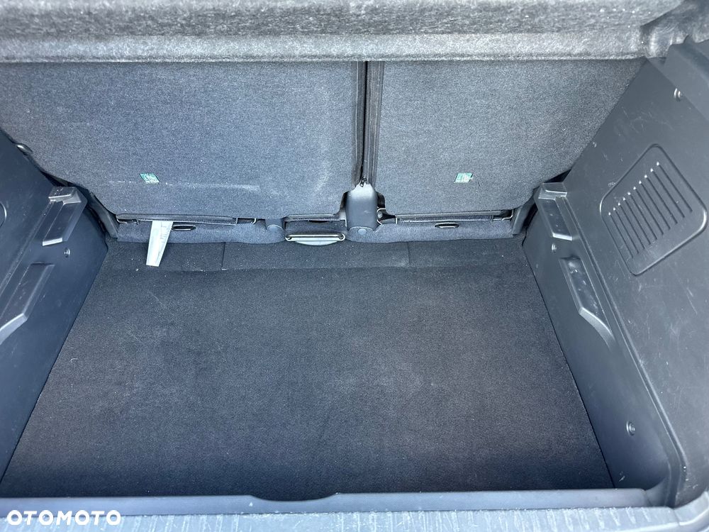 Renault Captur 1.2 TCe Intens EDC - 21