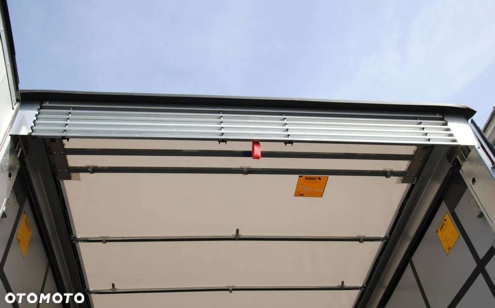 Schmitz Cargobull Varios Coil Mulda 2025 - 17