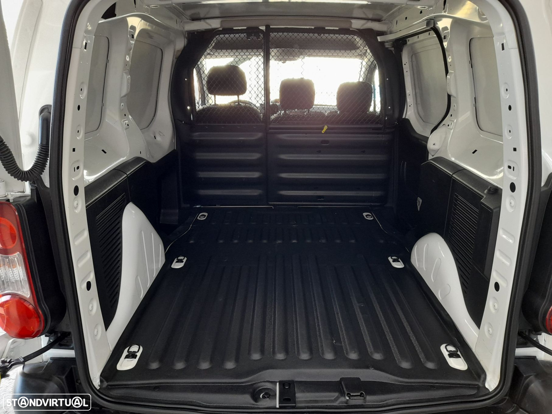 Citroën Berlingo 1.6 BlueHDi L1 3L - 17