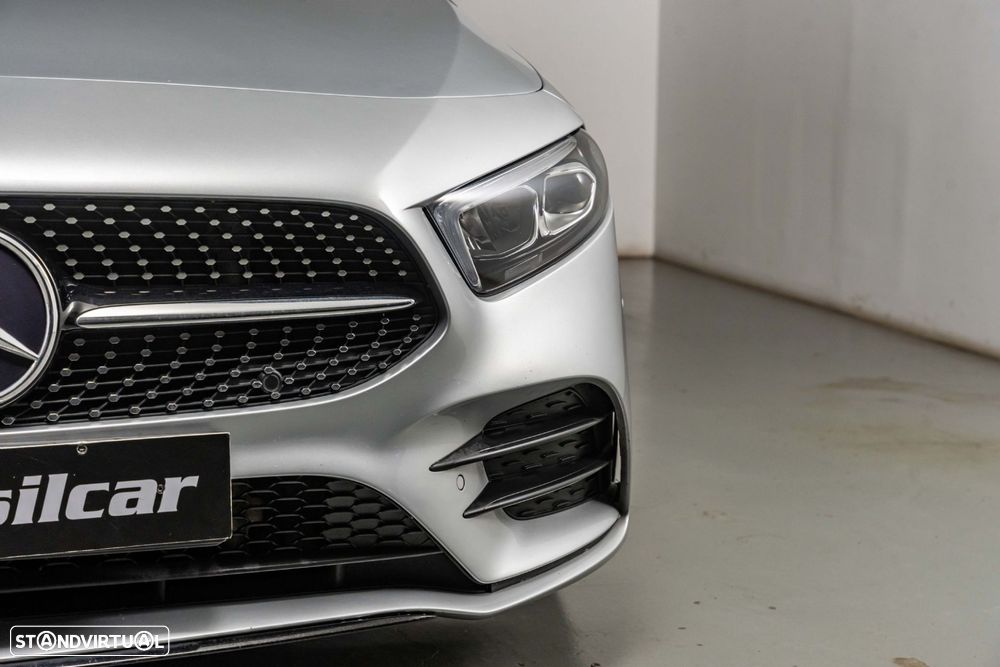 Mercedes-Benz A 180 d AMG Line Aut. — fotografia 16