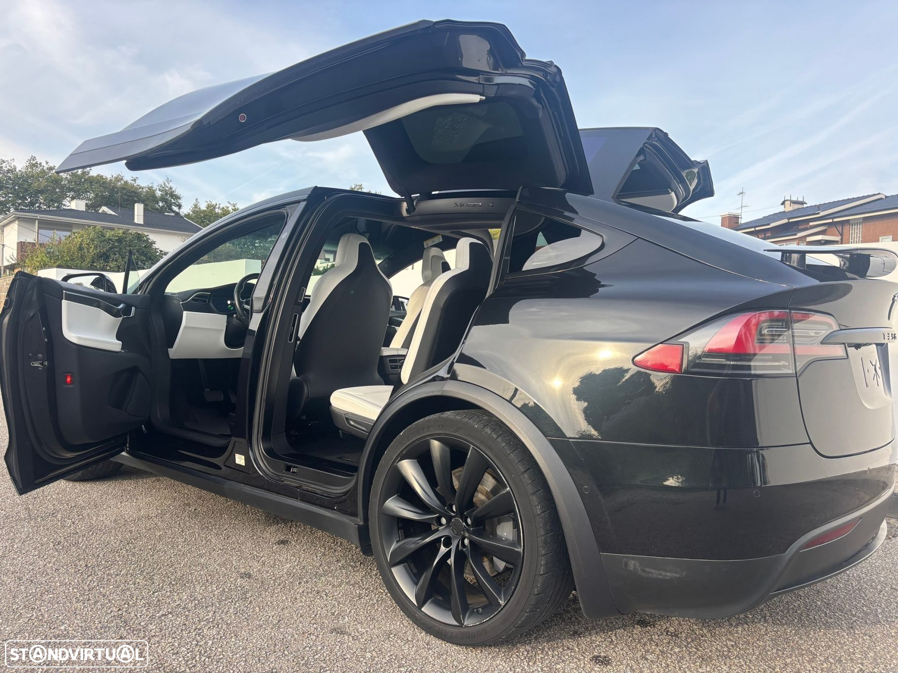 Tesla Model X 100 kWh Long Range Plus AWD - 10