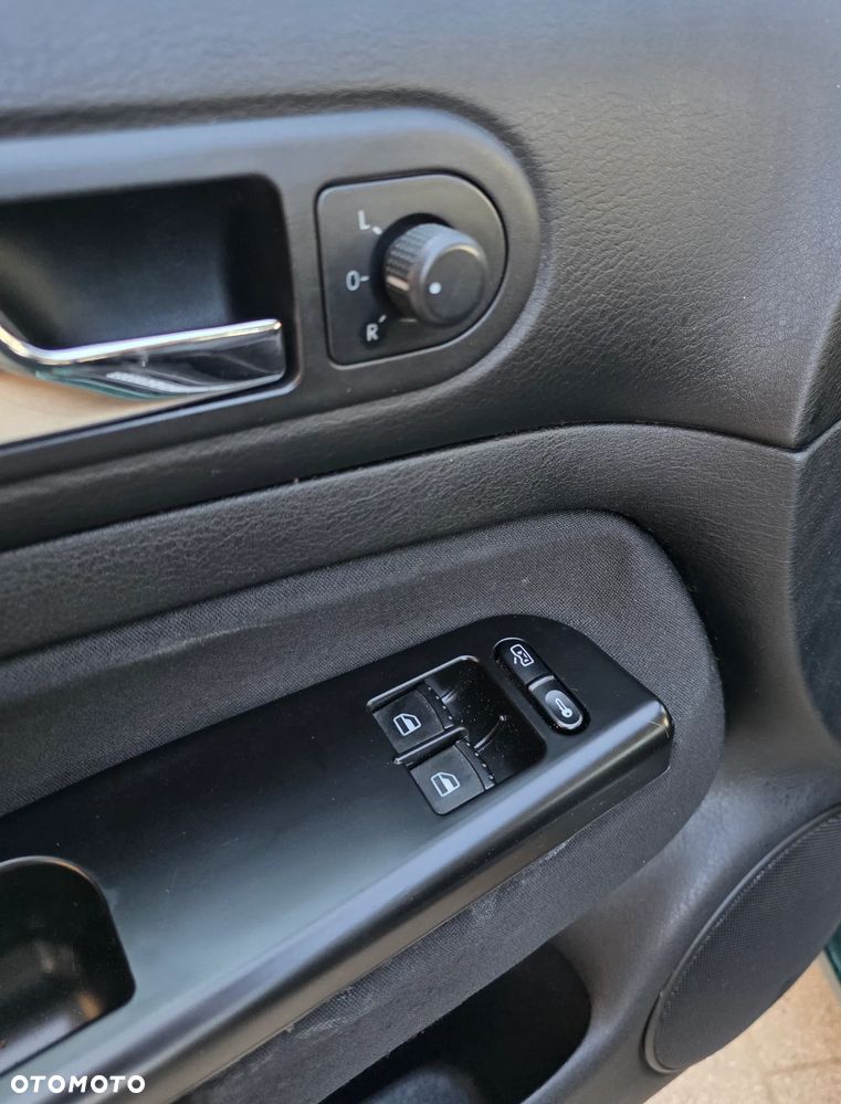 Volkswagen Golf 1.4 Goal - 14