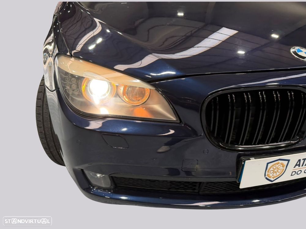 BMW 740 — fotografia 10