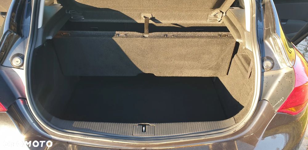 Opel Astra 1.6 Active - 26