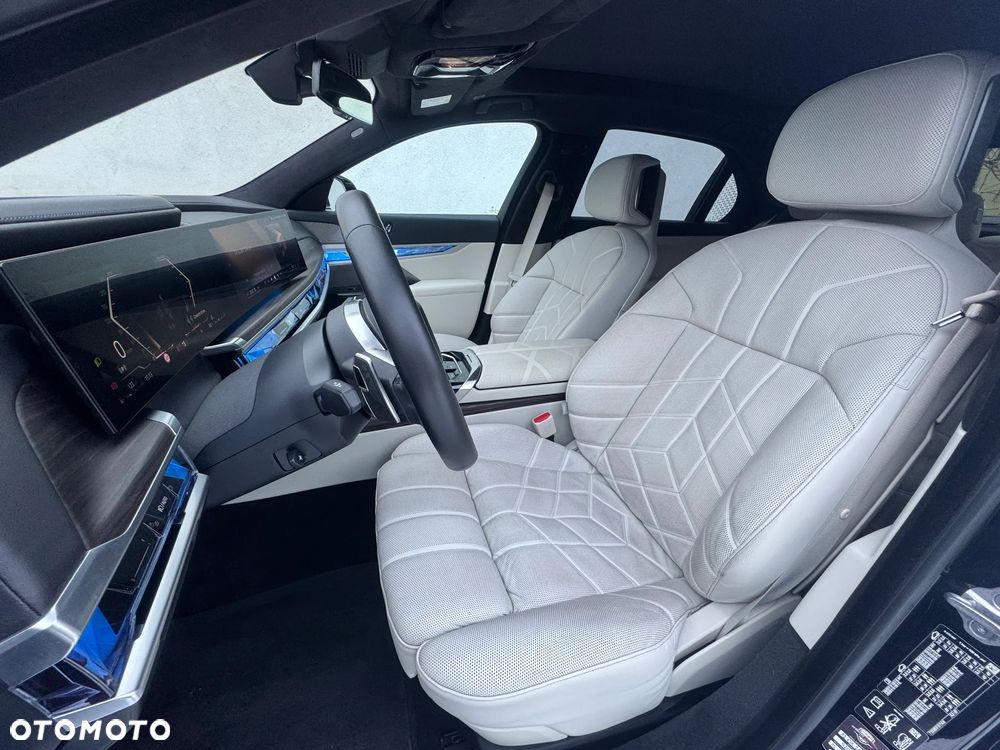 BMW Seria 7 - 6
