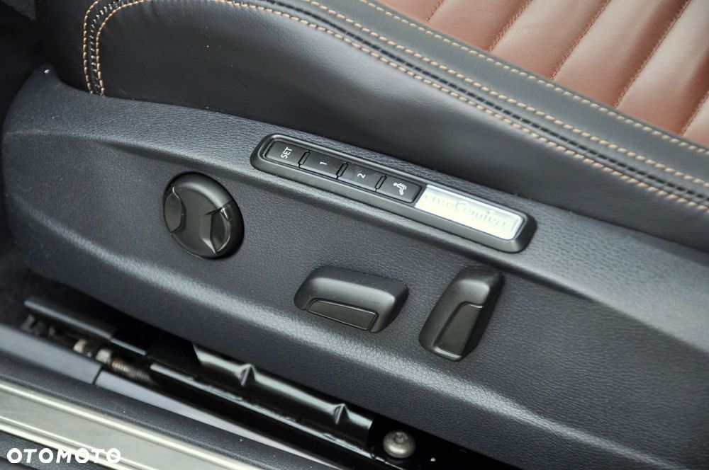 Volkswagen Passat Variant - 24