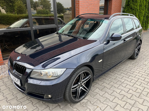 BMW Seria 3 330d DPF Touring Edition Sport