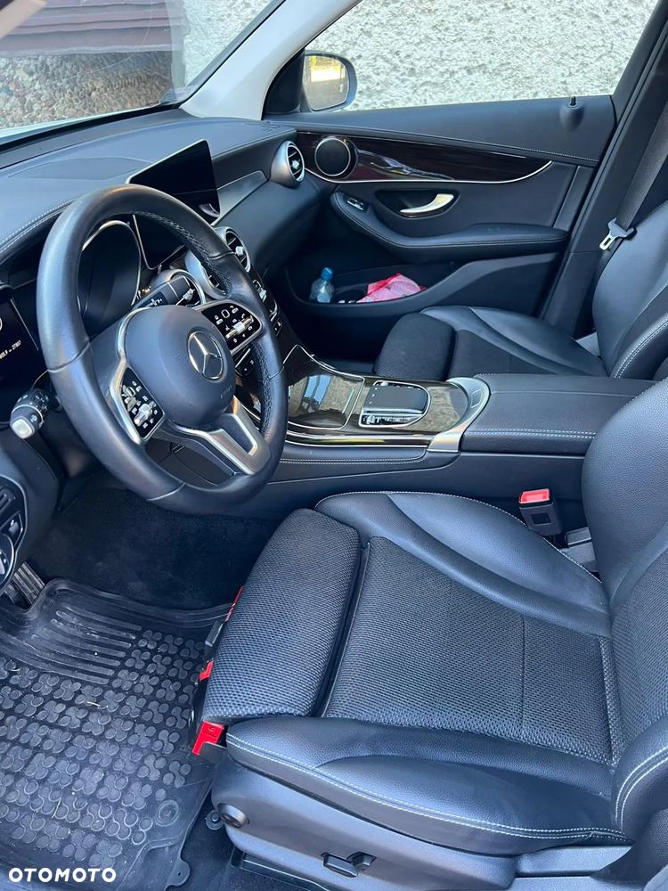 Mercedes-Benz GLC 200 4-Matic - 12