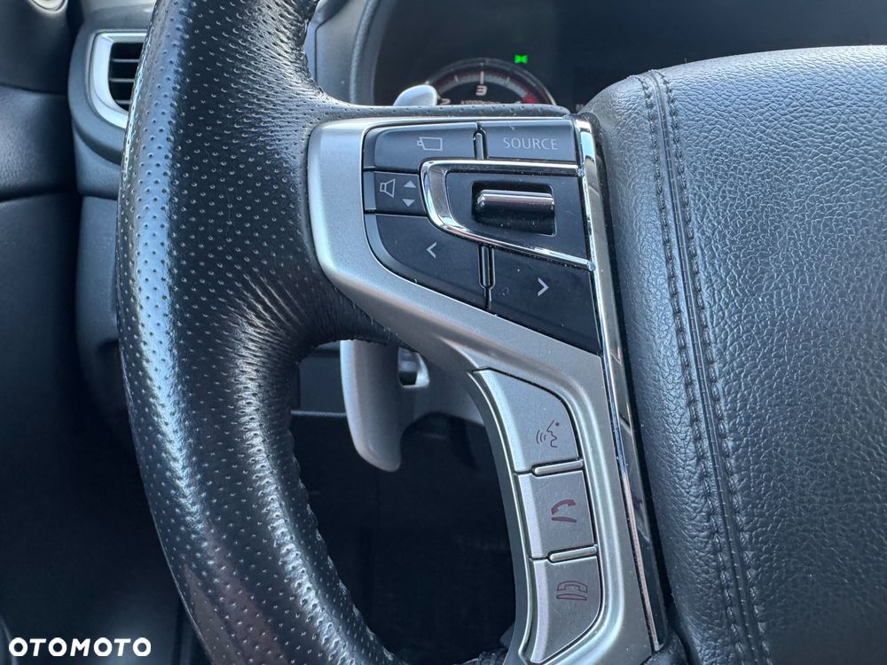 Mitsubishi L200 2.2 d DC Instyle Plus - 25