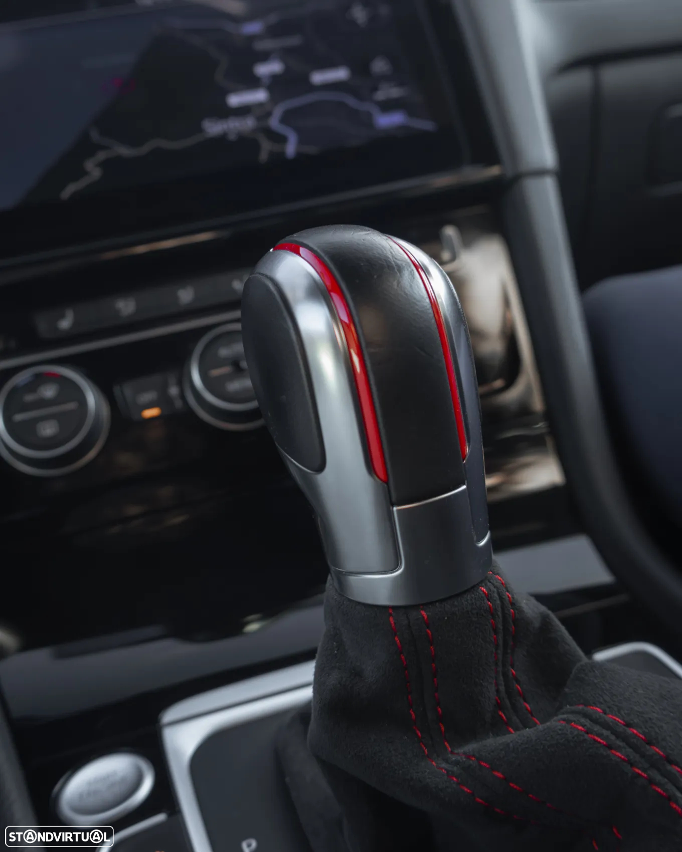 VW Golf GTI TCR 2.0 TSI OPF DSG - 14