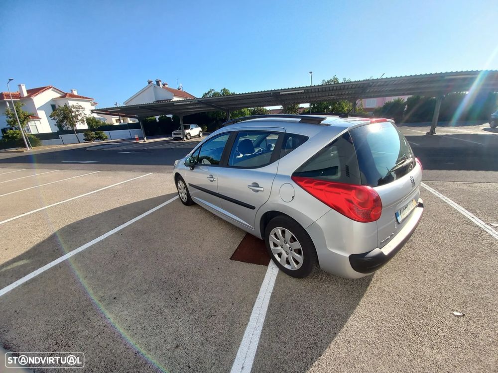 Peugeot 207 SW 1.4 Trendy - 5