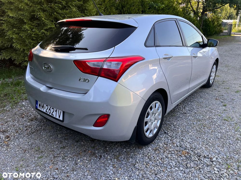 Hyundai i30 1.6 Classic + - 2