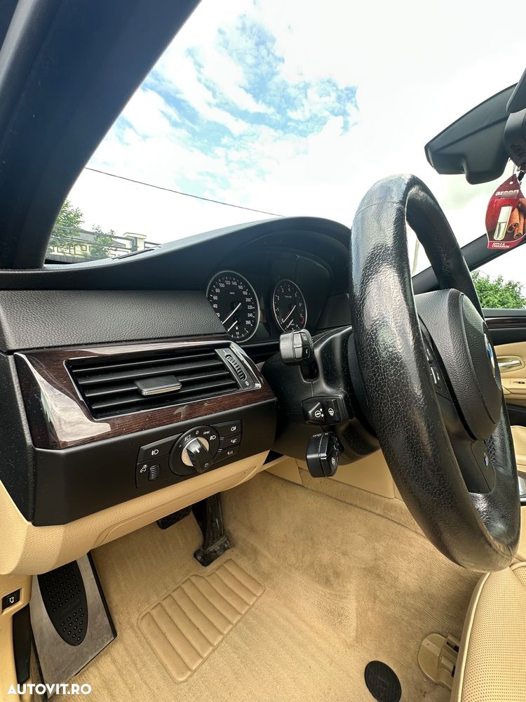 BMW Seria 5 530i xDrive Aut. Edition Sport - 24