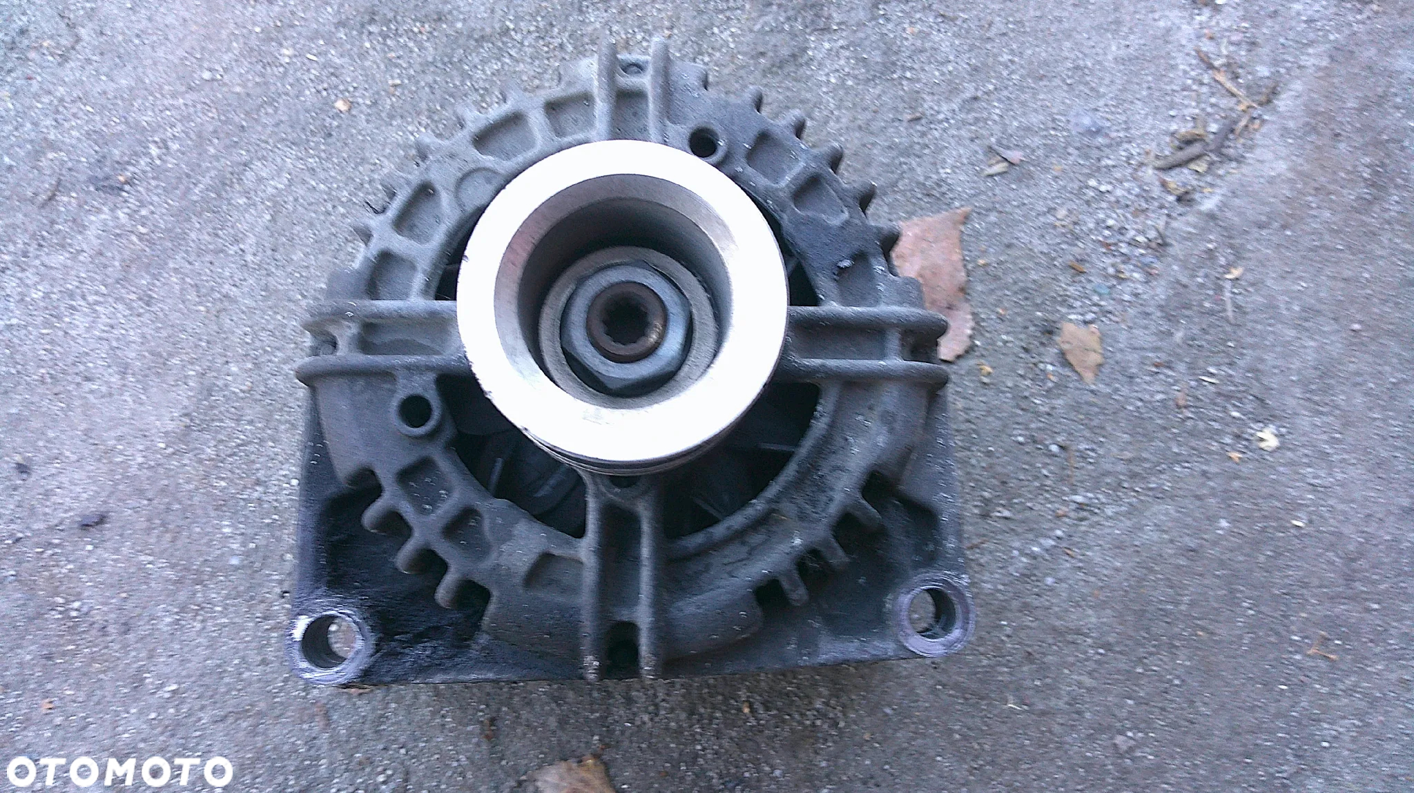 OPEL ASTRA III H 1.6 16V ALTERNATOR - 2