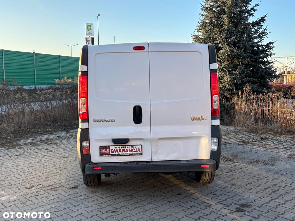 Renault trafic - 10