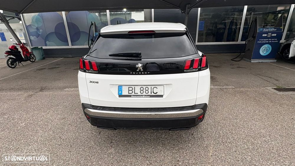 Peugeot 3008 PureTech 130 Stop & Start GPF Active - 4