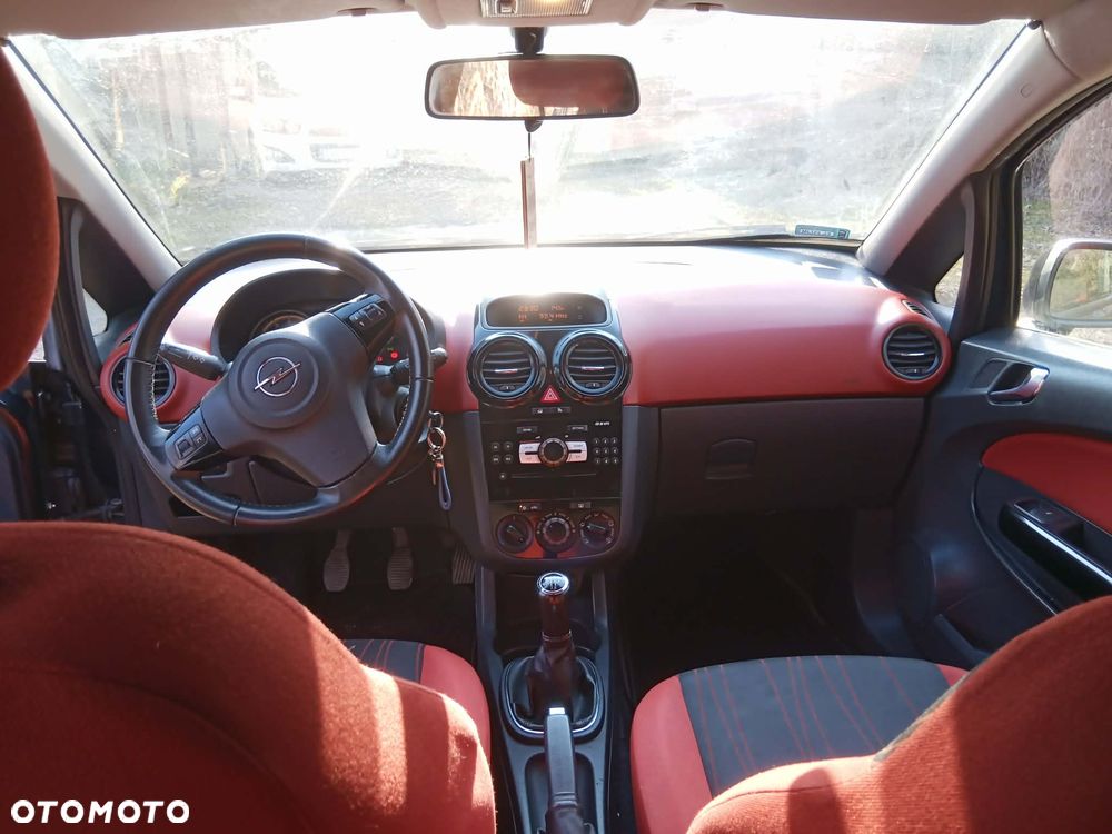 Opel Corsa 1.4 16V 111 - 11