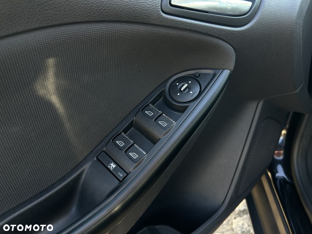 Ford Focus 1.6 EcoBoost Start-Stopp-System Champions Edition - 11