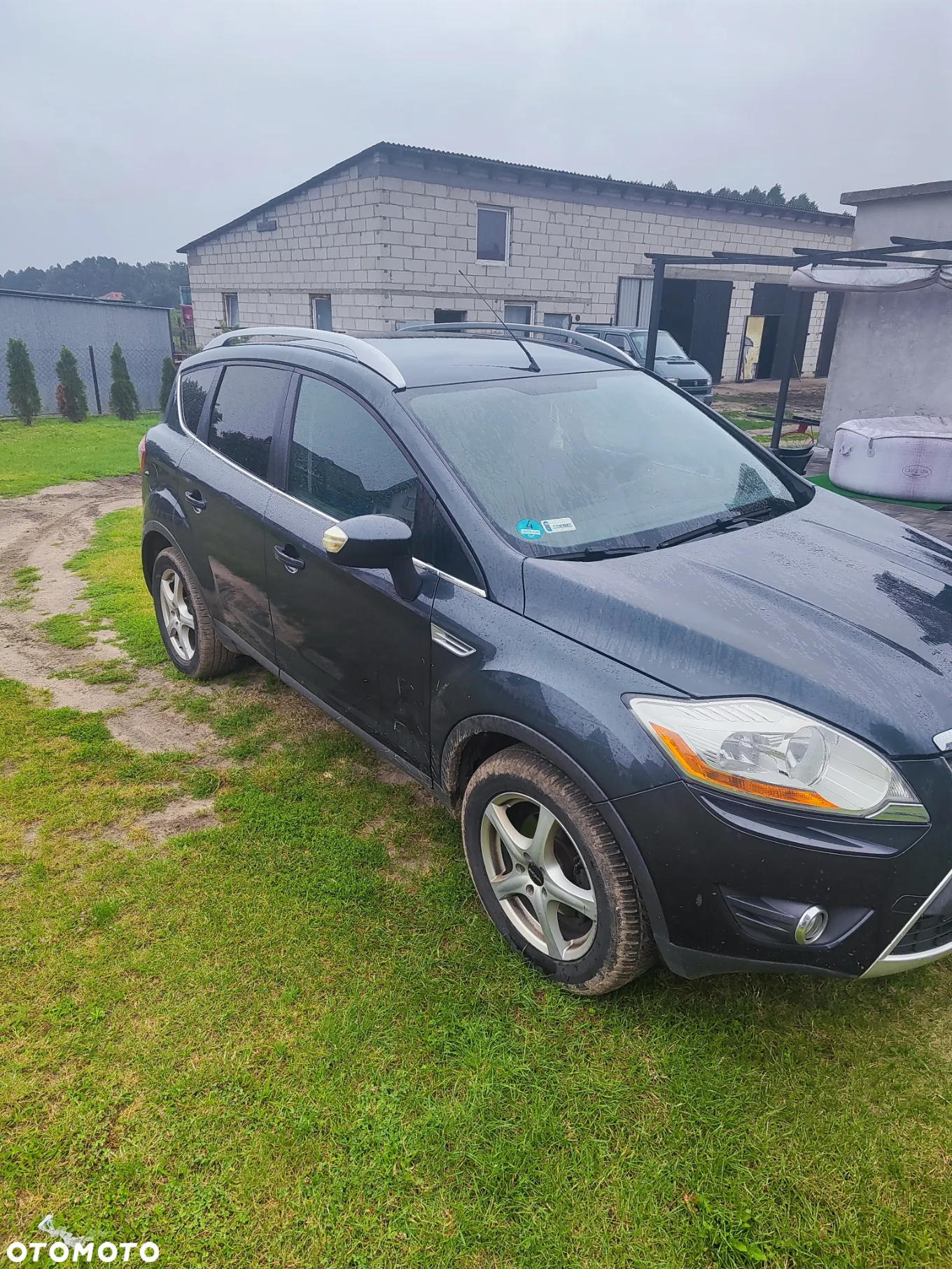 Ford Kuga - 8