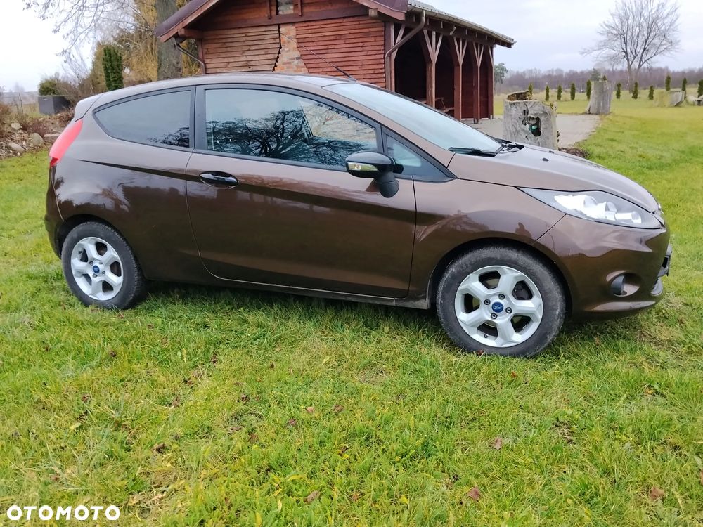 Ford Fiesta 1.25 Trend - 17