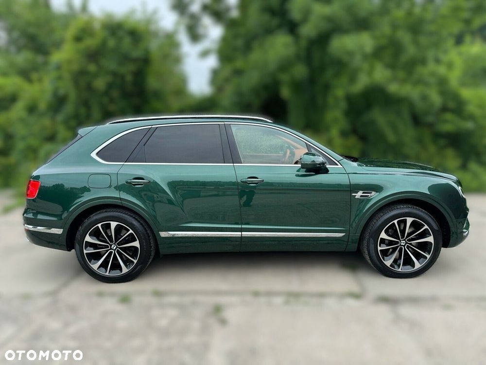 Bentley Bentayga - 4