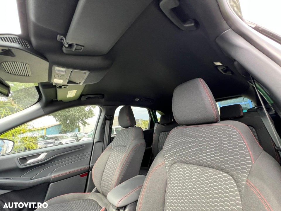 Ford Kuga - 16