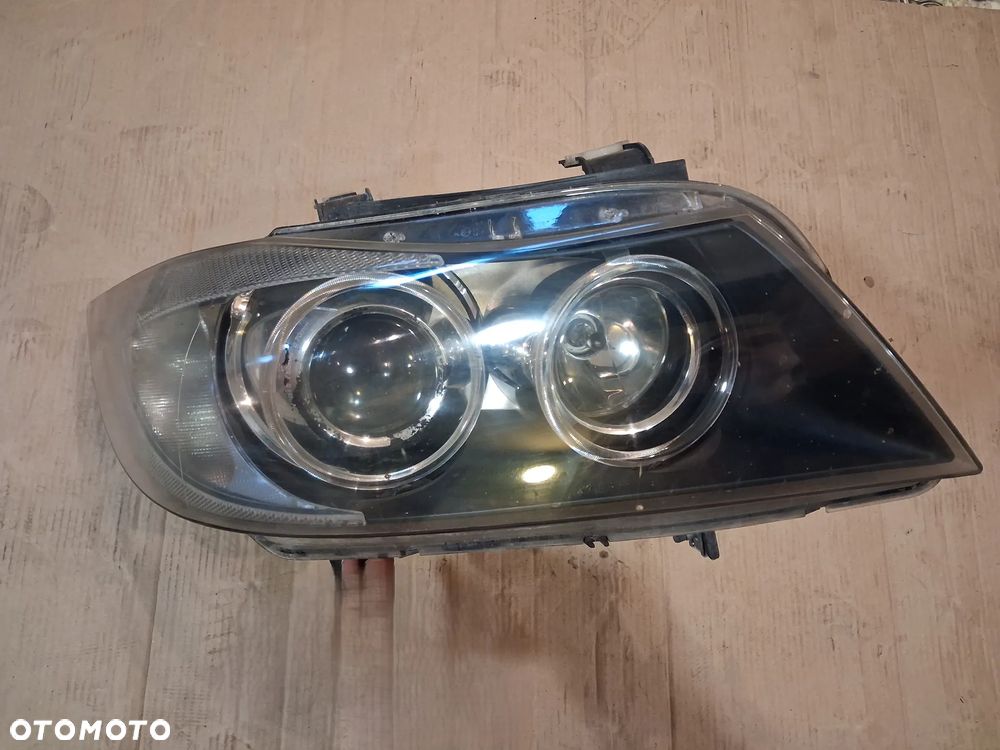 Lampa przód BMW E90 E91 prawa lewa XENON RING OE - 1