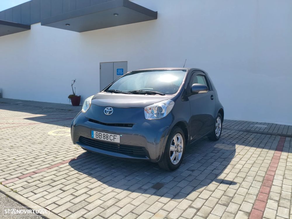 Toyota iQ 1.4 D-4D + - 13