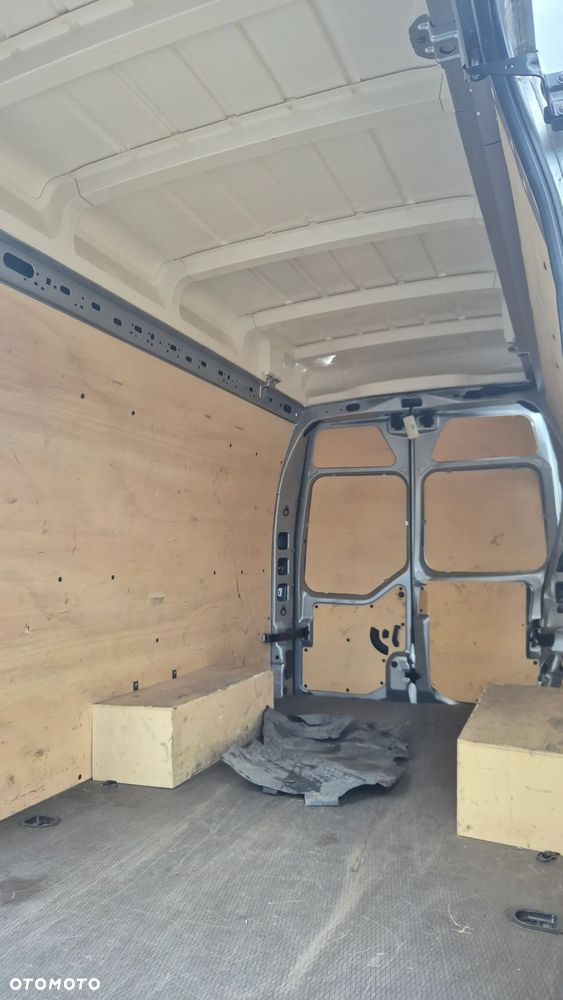 Renault Master - 31