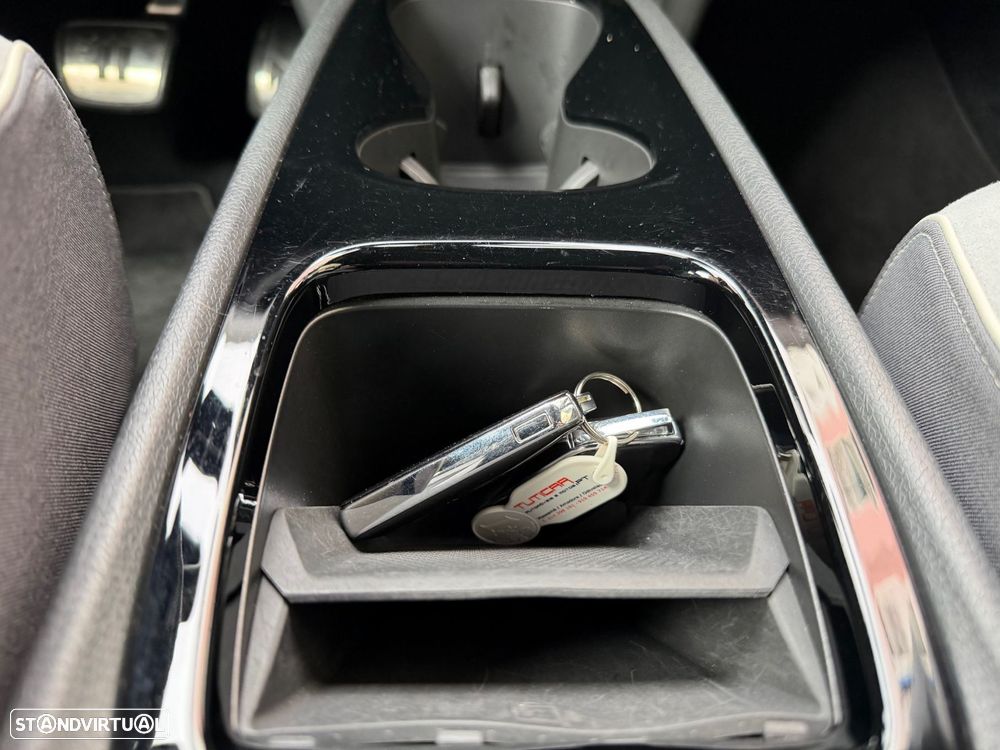 VW ID.3 58 kWh 1st - 33