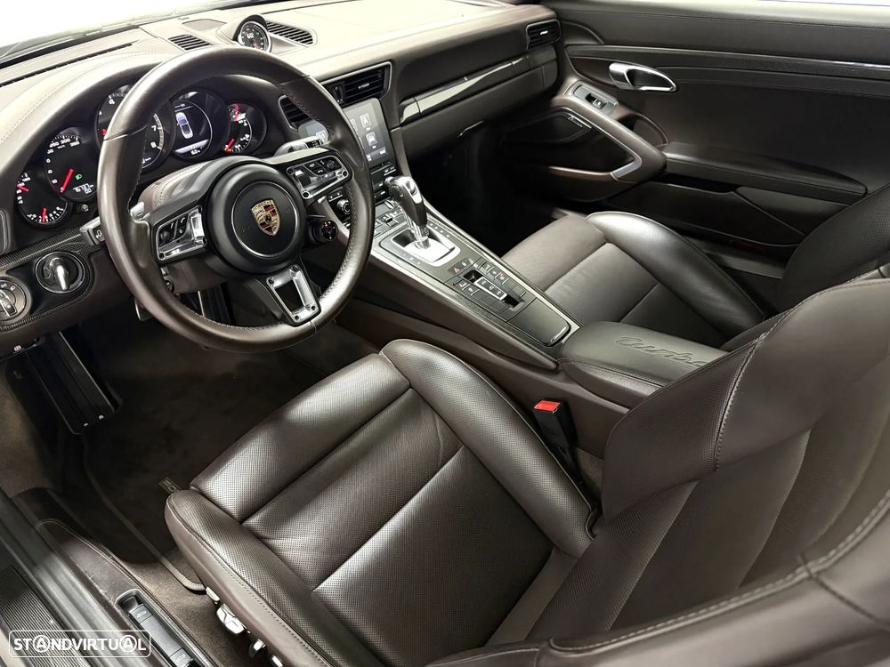 Porsche 911 (991) Turbo S - 19