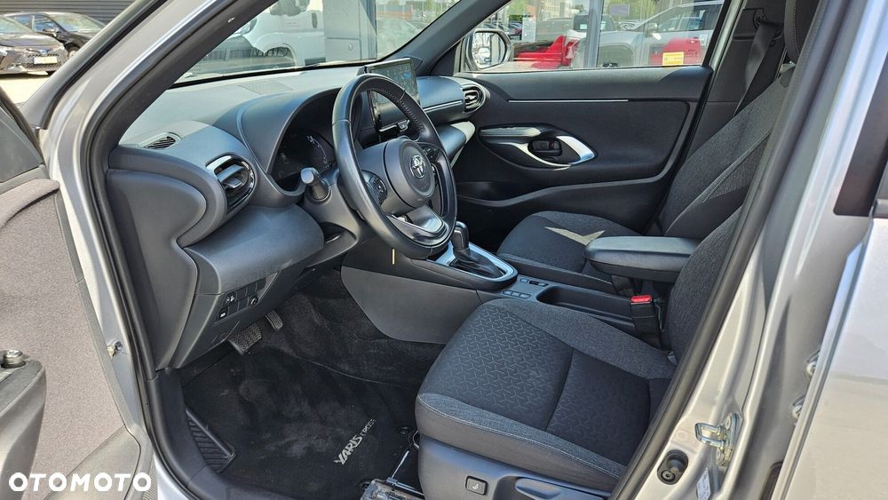 Toyota Yaris Cross Hybrid 1.5 Comfort - 12