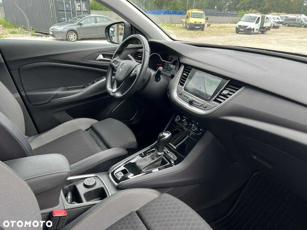 Opel Grandland X - 26