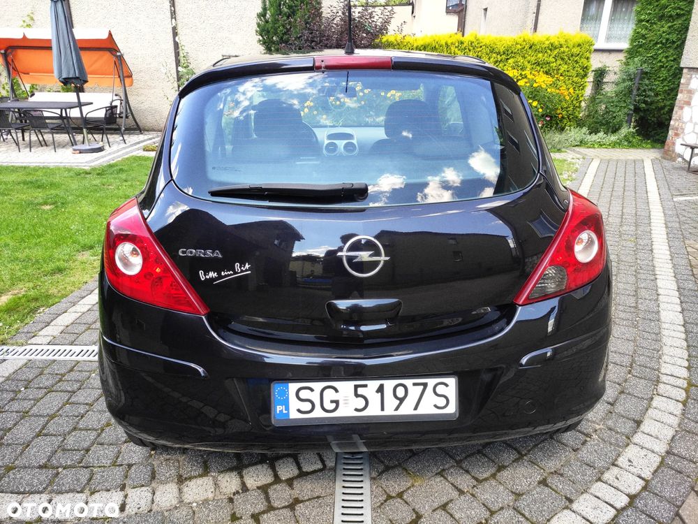 Opel Corsa 1.2 16V - 4