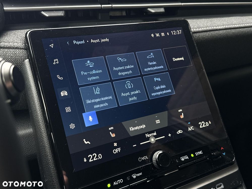 Lexus LBX 1.5 Hybrid - 23