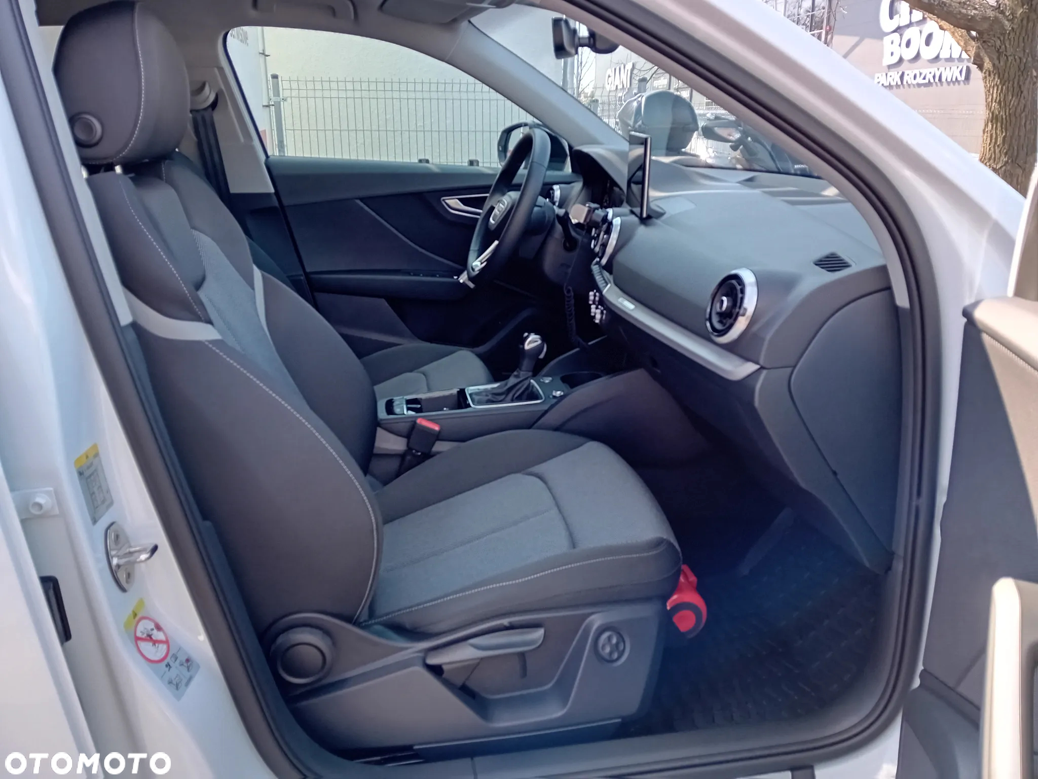 Audi Q2 35 TFSI Advanced S tronic - 17