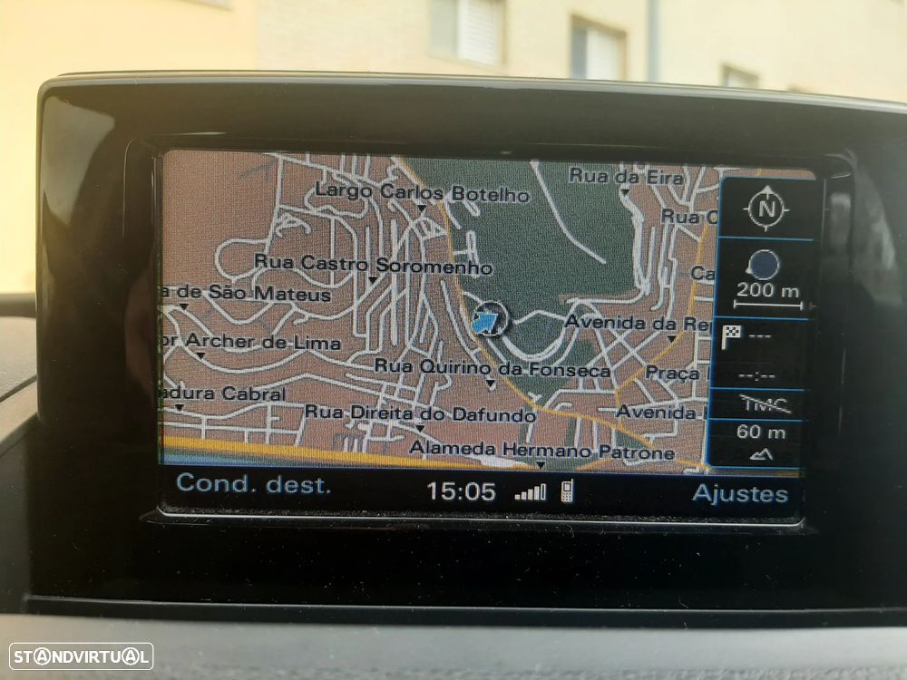 Audi Q3 2.0 TDI quattro Design S tronic - 25
