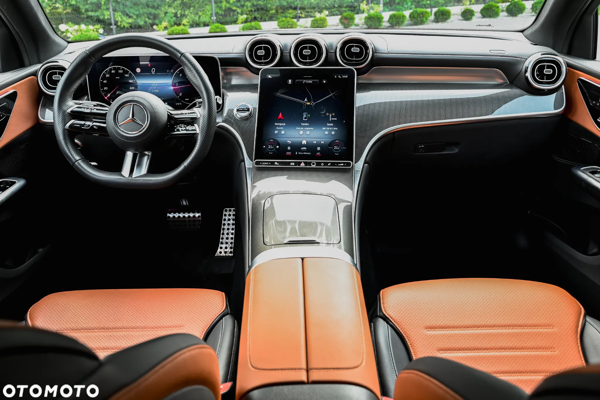 Mercedes-Benz GLC - 26