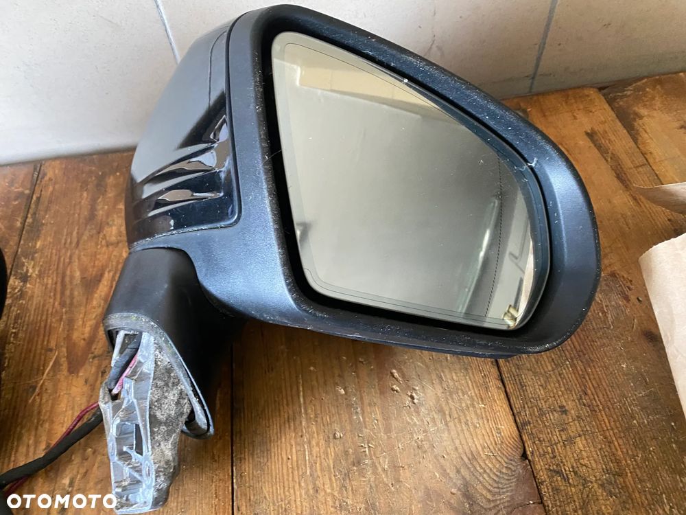 MERCEDES 205 coupe lusterko prawe 12 lewe 14 pin kolor 197 anglik - 2