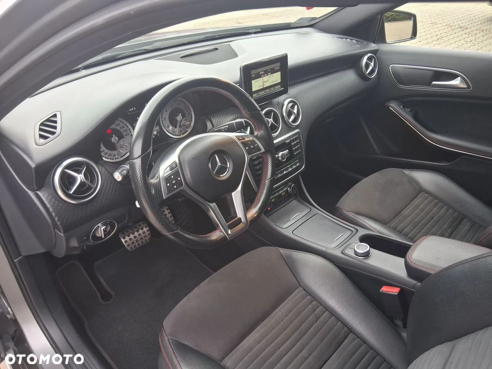 Mercedes-Benz Klasa A 180 7G-DCT AMG Line - 7