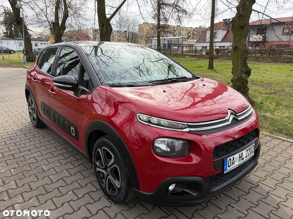 Citroën C3 Pure Tech 82 SHINE - 4