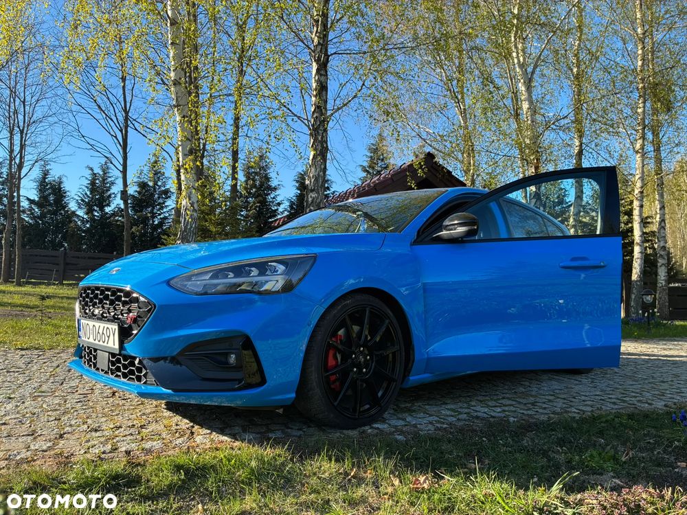 Ford Focus 2.3 EcoBoost ST Edition - 12