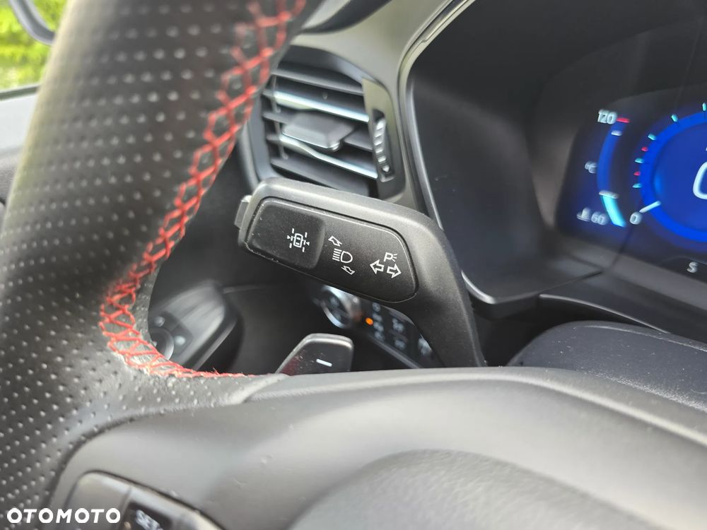 Ford Kuga 2.0 TDCi 4x4 ST-Line - 24